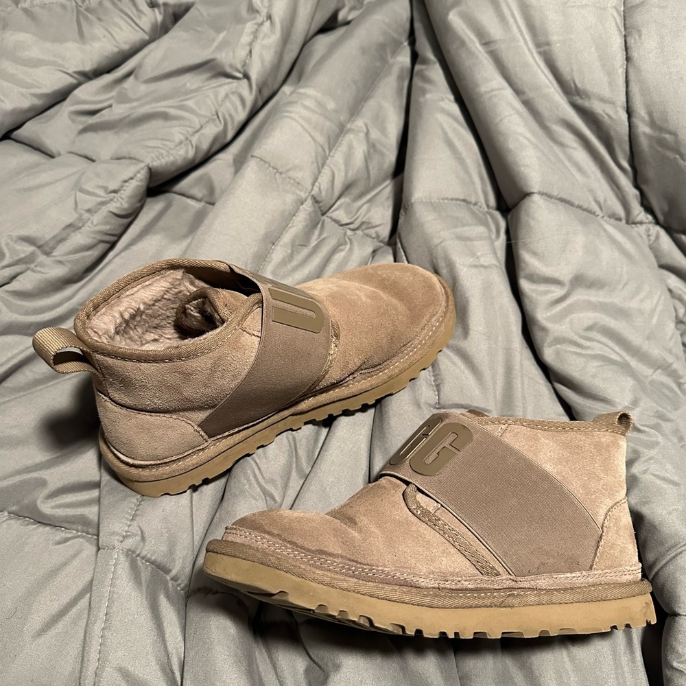 Womens UGG Neumel II Graphic Chukka